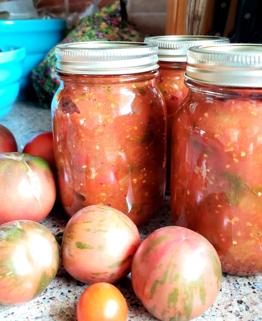 Fresh garden salsa recipe beginner water bath canning recipe